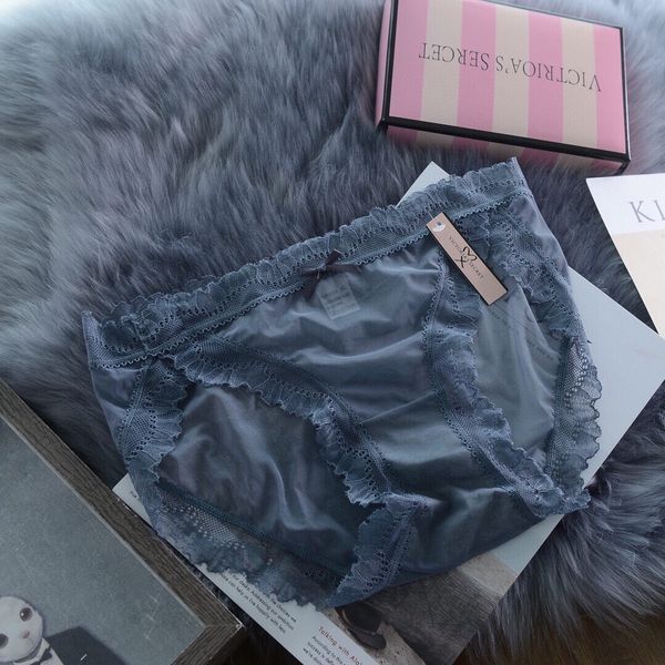 Women Underpants Top 4 Pieces