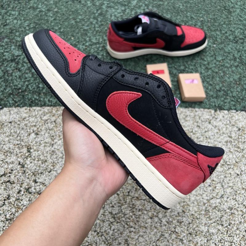 Travis Scott x Air Jordan 1 DM7866-061