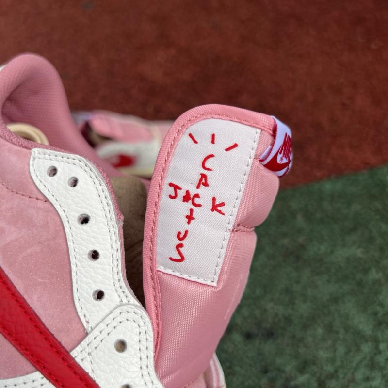 Travis Scott x Air Jordan 1 Low OG