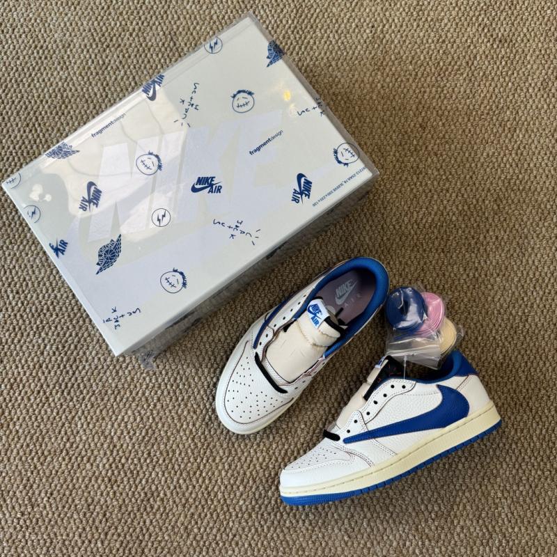 Travis Scott x Air Jordan 1 Low