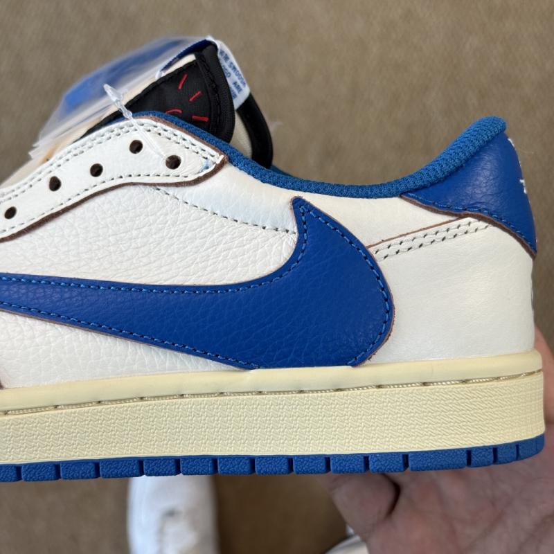 Travis Scott x Air Jordan 1 Low