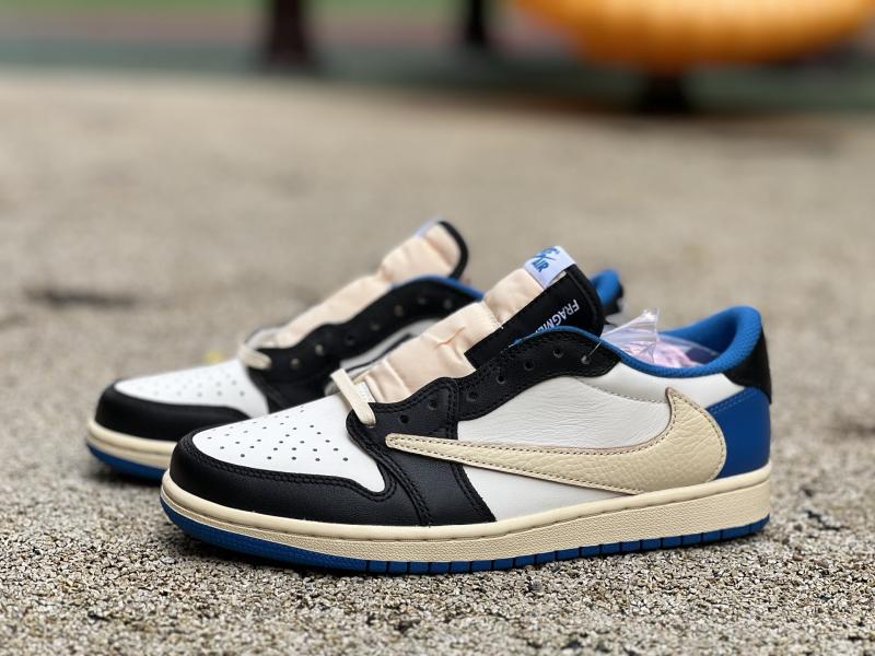 Travis Scott x Air Jordan 1