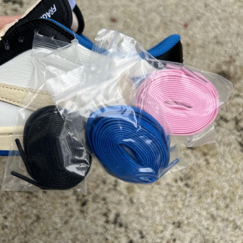 Travis Scott x Air Jordan 1