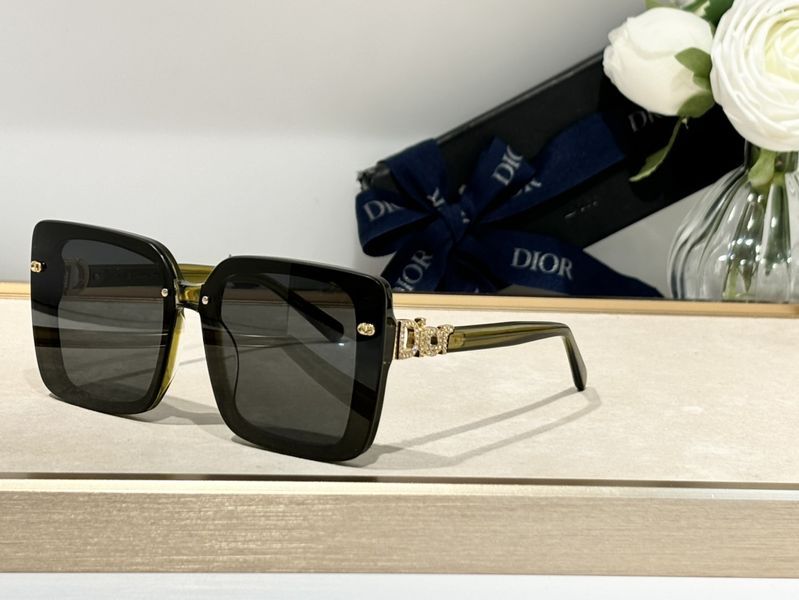 D*ior Glasses Top XX 20240511-1